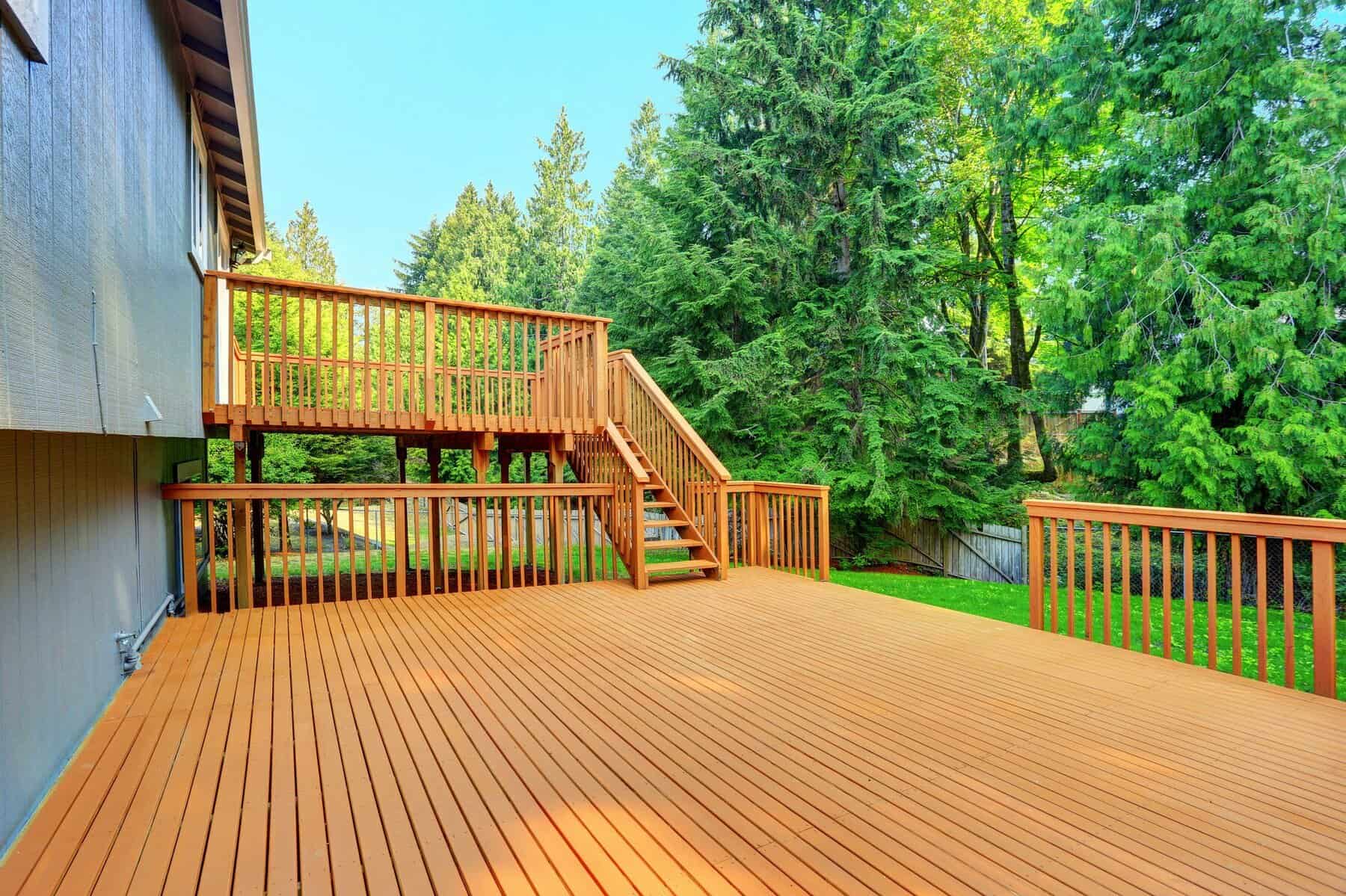 Deck Painting and Staining